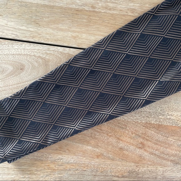 Manduka Leggings with Rose Gold Chevron - Picture 4 of 4